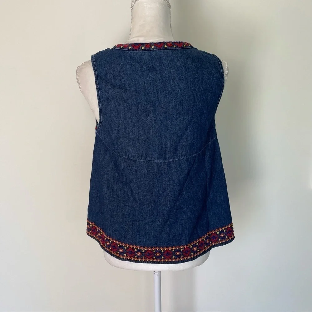 Gap Crop Top Size XS Womens Embroidered Denim Sleeveless Cotton V Neck Blue Red - Picture 4 of 11